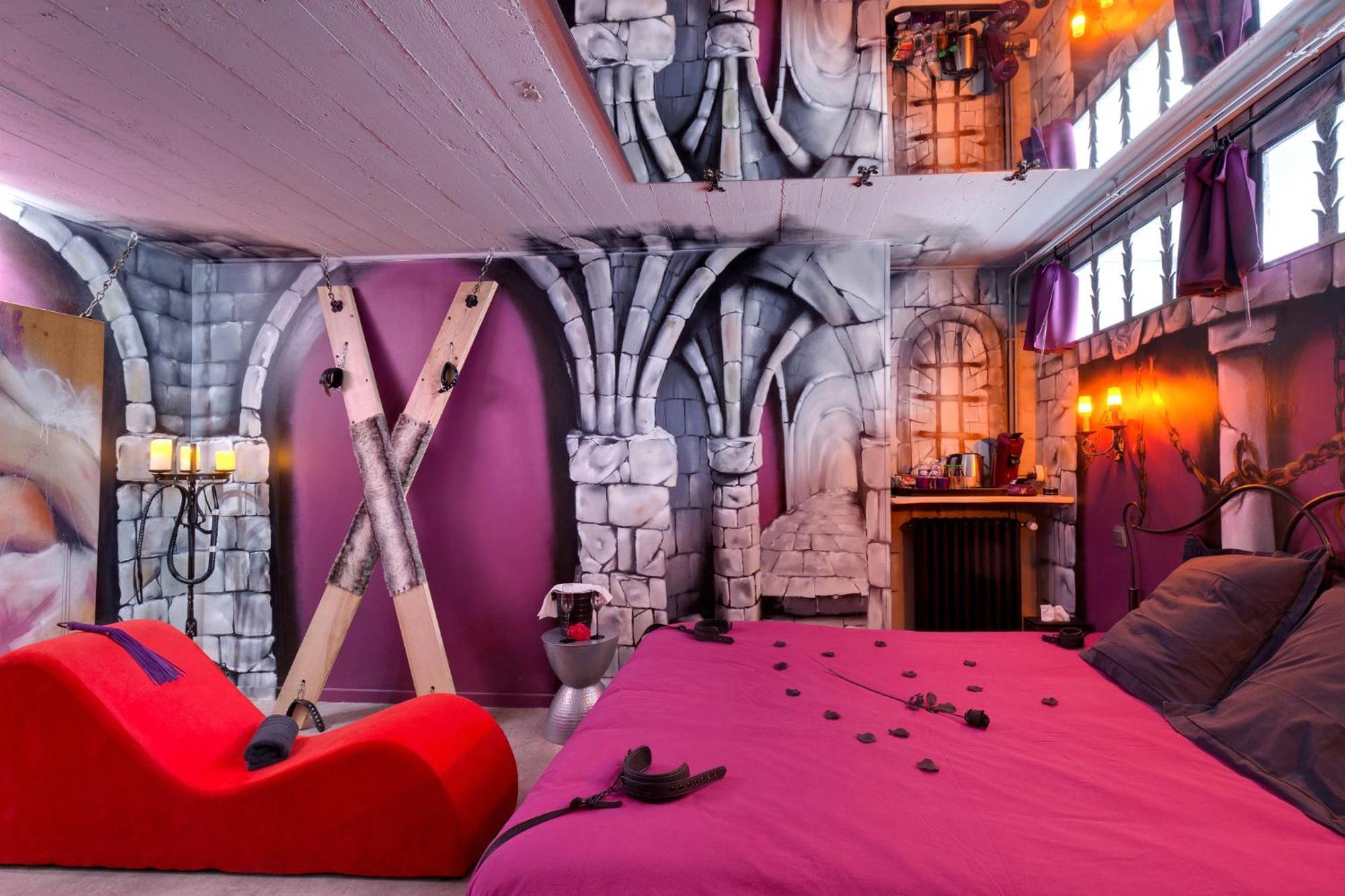 Marquis De Sade Aparthotel *